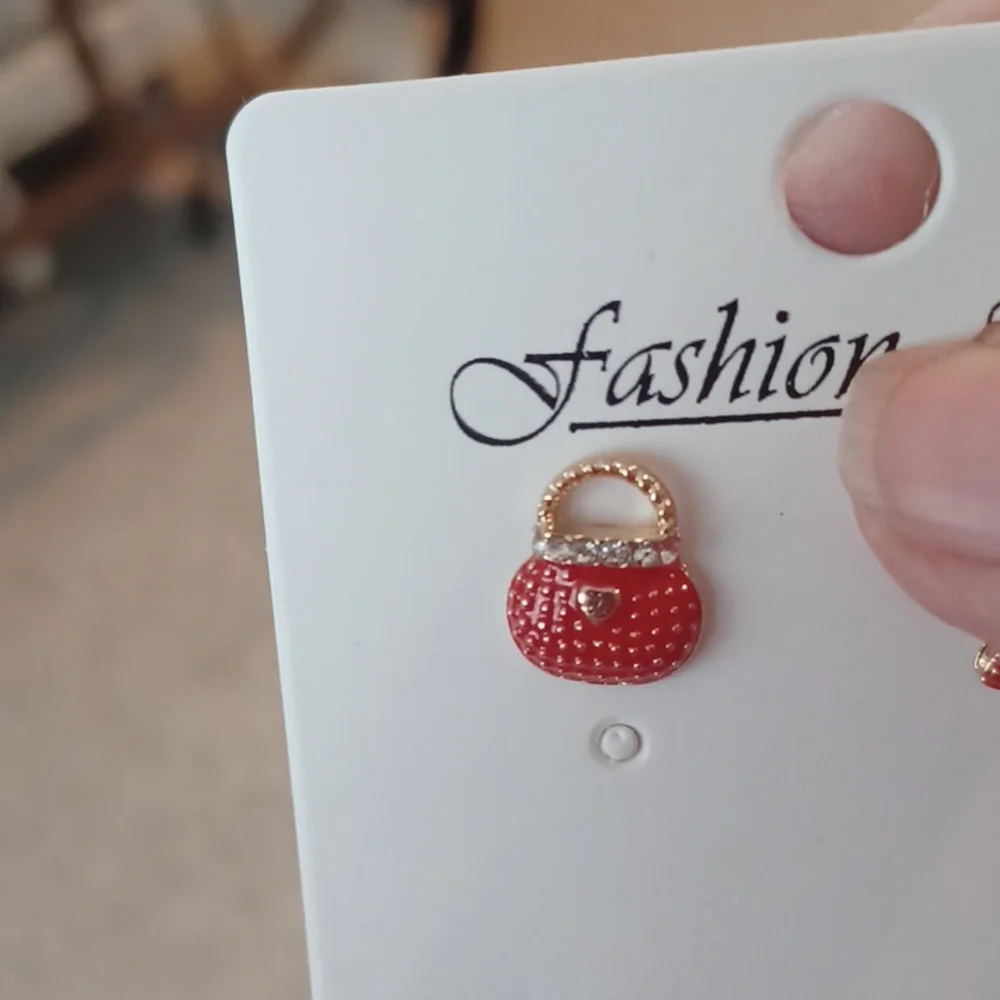 Earrings - Picture 2 of 3